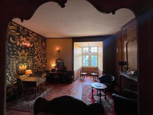 Χώρος καθιστικού στο Chateau d'Albon - Chambres d'Hotes - Saint Andre d'Apchon
