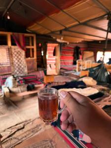 Ποτά στο Bedouin Luxe Camp & Tour