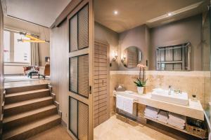 Koupelna v ubytování BALTAZÁR Boutique Hotel + 37 fotografií