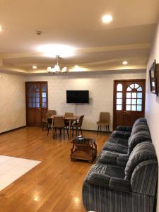 Μια τηλεόραση ή/και κέντρο ψυχαγωγίας στο Best way hostel