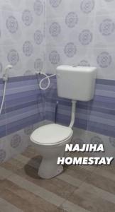 Phòng tắm tại Najiha Homestay Gunung Ledang