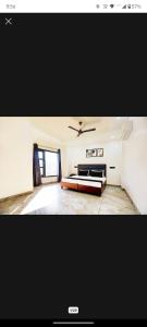 Μια τηλεόραση ή/και κέντρο ψυχαγωγίας στο Hotel Eden La