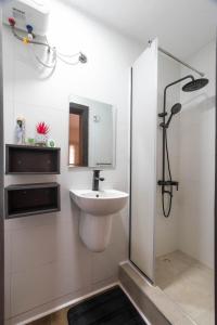 Phòng tắm tại Psks Berry Luxury Apartments