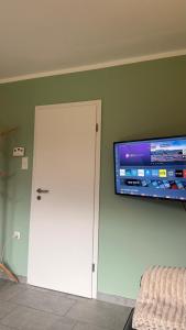 Μια τηλεόραση ή/και κέντρο ψυχαγωγίας στο Ferienhaus Drossel am Teutoburgerwald