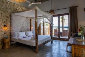 Postel nebo postele na pokoji v ubytování Natural Park Villa Resort