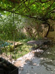 Φωτογραφία από το άλμπουμ του Les chambres du Mazel σε Poulx