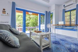 Khu vực ghế ngồi tại Archie Village