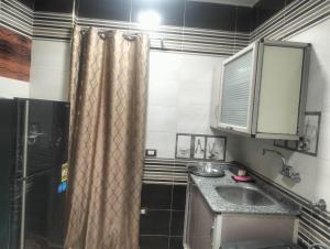 Køkken eller tekøkken på Aswan Key Cozy