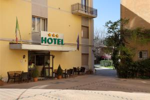 Budova, kde se hotel nachází