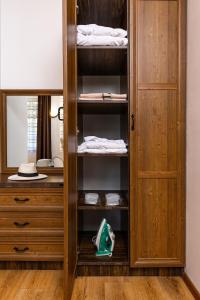 Φωτογραφία από το άλμπουμ του Vacation Home in Starosel Pool & Spa σε Starosel