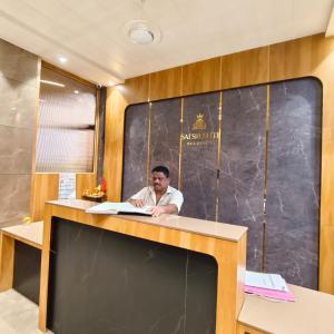 Επισκέπτες που μένουν στο Sai Srushti Residency +17 φωτογραφίες