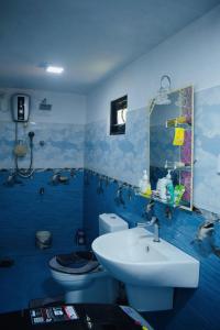 Ένα μπάνιο στο Nandana Villa Induruwa +13 φωτογραφίες