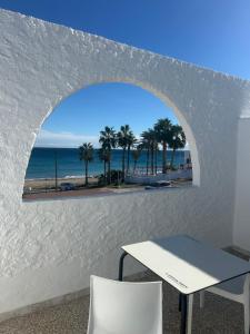 Γενική θέα στη θάλασσα ή θέα στη θάλασσα από  αυτός ο ξενώνας