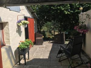 Φωτογραφία από το άλμπουμ του Les Pipistrelles de Planechaud σε Saint-Sornin-Leulac