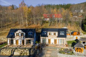 Το κτήριο όπου στεγάζεται  η παραθεριστική κατοικία