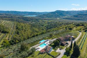 Naturlandskabet i nærheden af villaen