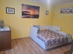 Ένα ή περισσότερα κρεβάτια σε δωμάτιο στο Appartamento Cascate delle Marmore +23 φωτογραφίες