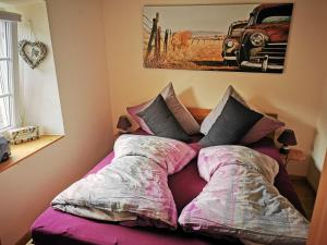 Ένα ή περισσότερα κρεβάτια σε δωμάτιο στο Haus Sonnenschein