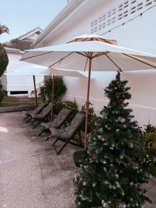 Κήπος έξω από το The Rai Resort Rawai - Pool & Garden +44 φωτογραφίες