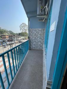 Balkón nebo terasa v ubytování Karma Stay 1BHK + 8 fotografií