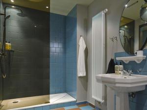 Ένα μπάνιο στο 25hours Hotel Altes Hafenamt