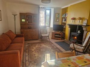 Χώρος καθιστικού στο le petit chez soi du lac