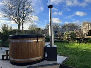 Κήπος έξω από το K Suites - Malt House