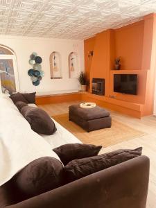 Μια τηλεόραση ή/και κέντρο ψυχαγωγίας στο Casa Pedramala