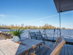 Tầm nhìn suối chảy gần nhà nghỉ dưỡng