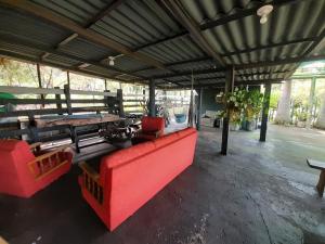 Afbeelding uit fotogalerij van Pousada e Espaço de Eventos Rancho da Invernada in Bandeirantes +2 foto's