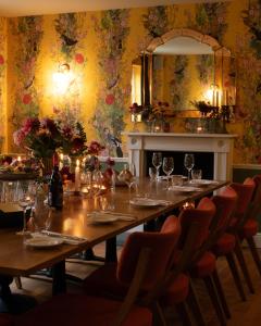 Φωτογραφία από το άλμπουμ του The Ship σε Brancaster +10 φωτογραφίες