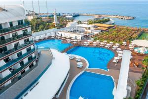 Bazén v ubytování Rubi Platinum Sign nebo v jeho okolí