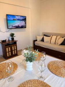 Μια τηλεόραση ή/και κέντρο ψυχαγωγίας στο Departamento 2 ambientes PLAZA COLÓN