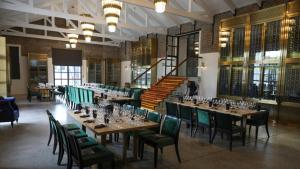 Εστιατόριο ή άλλο μέρος για φαγητό στο Tidesong - Luxury Villa, Benguela Cove