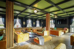 Posezení v ubytování Ourhan Zwieselberg Luxury Group House up to 60 Persons