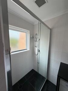 Billede fra billedgalleriet på Comfy 2 BR apartment Woden,Canberra , budget friendly i Lyons