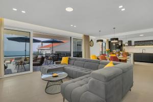 Χώρος καθιστικού στο Villa Bacula