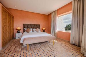 Postel nebo postele na pokoji v ubytování Les Ailes du sourire + 60 fotografií