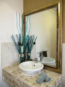 Ένα μπάνιο στο Pebble Stone House Bed & Breakfast