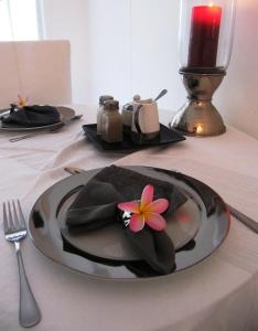 Φαγητό σε αυτό το ξενοδοχείο ή κάπου εκεί κοντά +30 φωτογραφίες