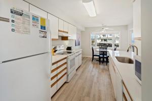 Η κουζίνα ή μικρή κουζίνα στο CAC-2A - Bluefish