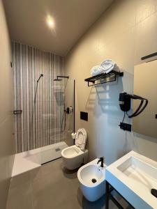 Koupelna v ubytování Lamal Hotel Napoli