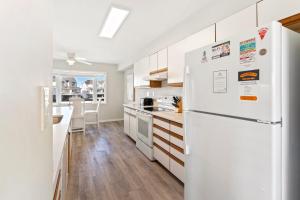 Kuchyň nebo kuchyňský kout v ubytování CAC-18B - Snapper + 43 fotografií