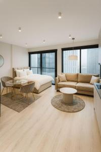 O zonă de relaxare la J&K Towarowa Towers