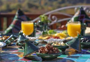 Mâncare la sau în apropiere de acest hotel