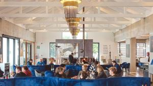 Gæster der bor på Lagoon Ocean Lodge Waterfront Luxury Benguela Cove