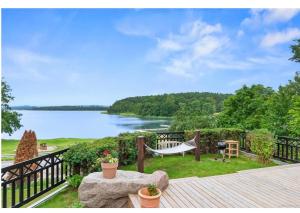 Fotografie z fotogalerie ubytování Sjöutsikt Sövde v destinaci Sövde