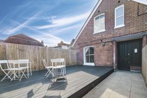 Το κτήριο όπου στεγάζεται  το διαμέρισμα