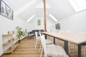 Μια τηλεόραση ή/και κέντρο ψυχαγωγίας στο CO12 - Ferienwohnung in Coburg