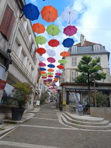 Η γειτονιά γύρω από ή μία γειτονιά κοντά σε αυτό το διαμέρισμα